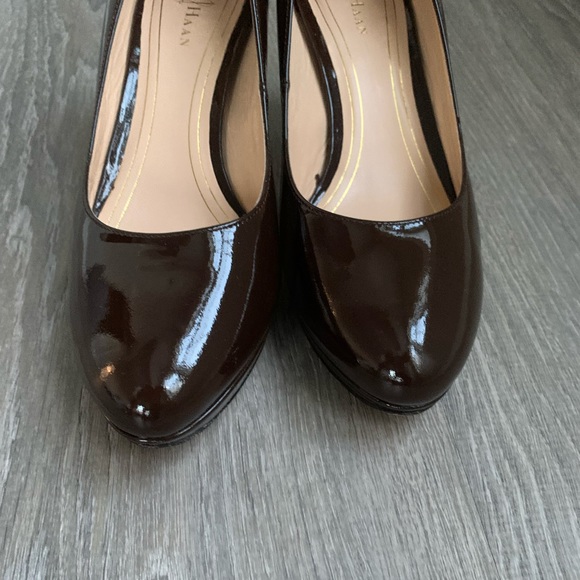 Cole Haan patent leather pumps - Picture 8 of 10